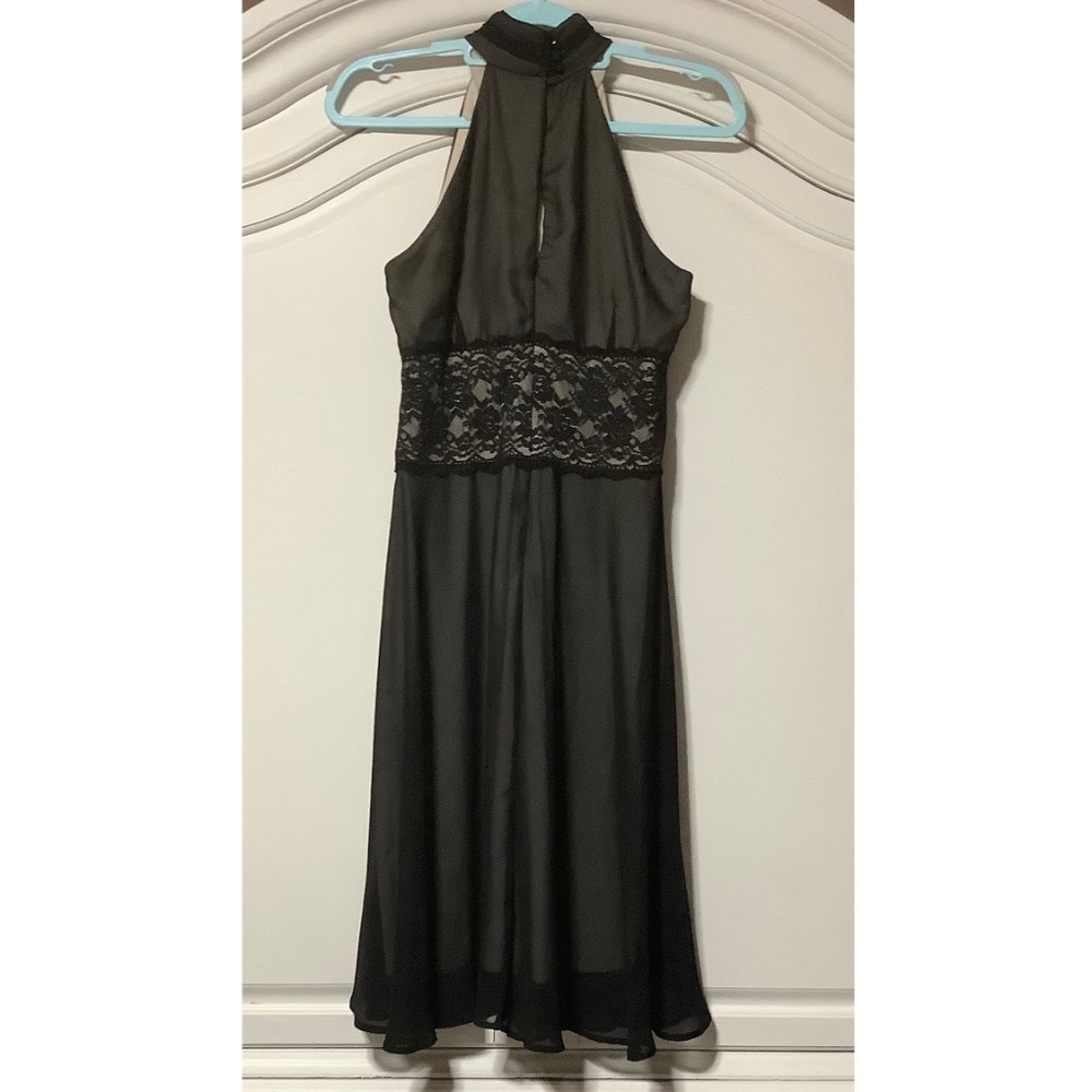Connected Formal Dress ladies 8 petite- Grey / Black Tulle Size